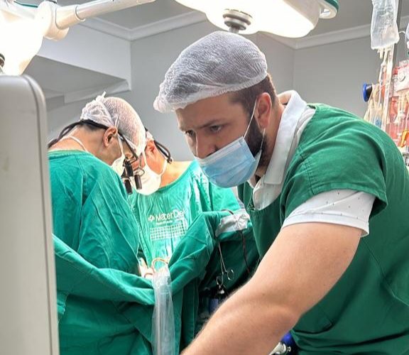 Dr.Thiago Braz completa 10 anos na anestesiologia e se consolida como referência em cirurgias de alta complexidade
