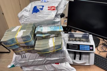 Operação em Recife resulta na prisão de assessor parlamentar e moradores de Marília com R$ 2,7 milhões em dinheiro