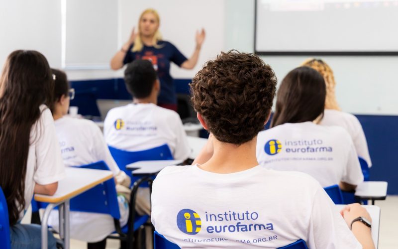 Instituto Eurofarma expande oferta de ensino gratuito