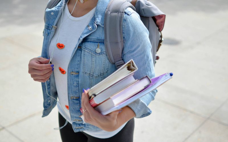 Kultivi disponibiliza cursos gratuitos para superar a procrastinação