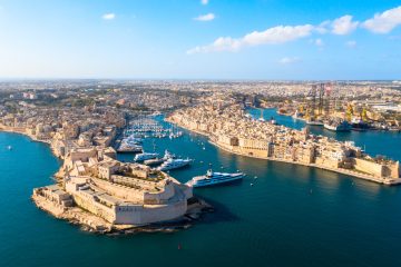 Enola Holmes descortina uma Malta além das belezas turísticas