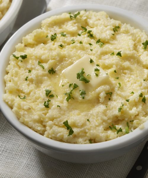 Purê de batata com alho assado: um toque cremoso e perfumado para realçar suas refeições